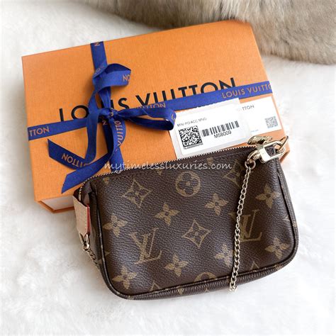 louis vuitton mini pochette kopen|Louis Vuitton multi pochette monogram.